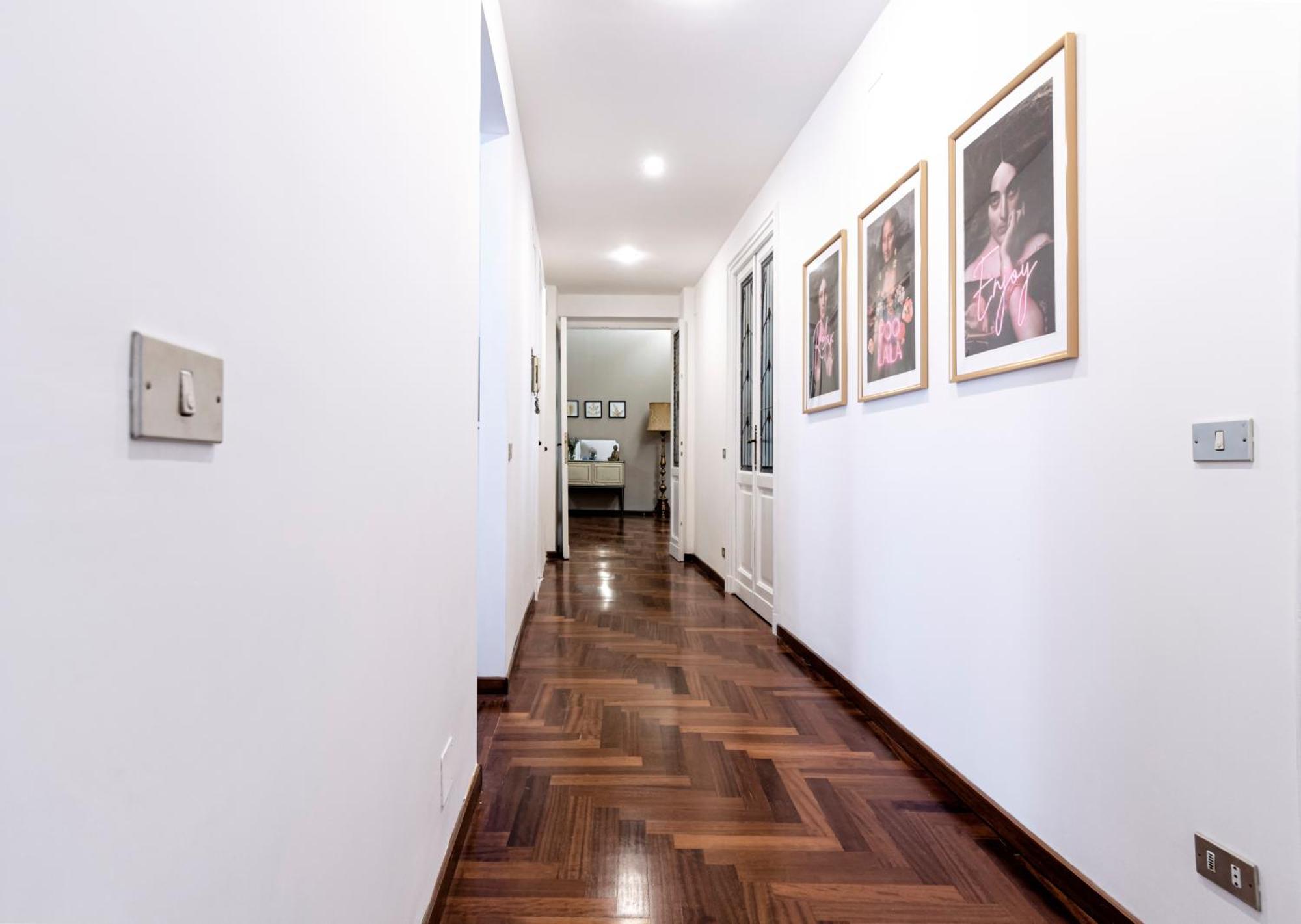 Apartment Amoe - Eleganza E Storia Nel Cuore Di Rom